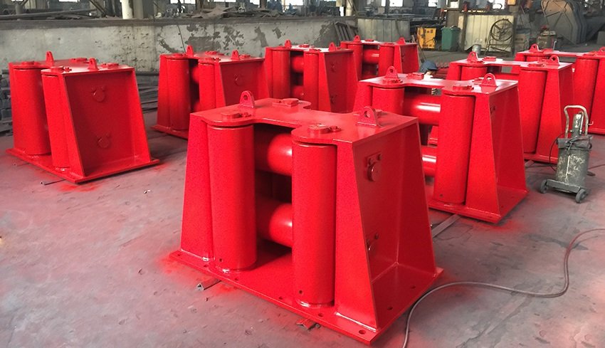 Deniz ortamlarında roller Fairleads'in faydaları